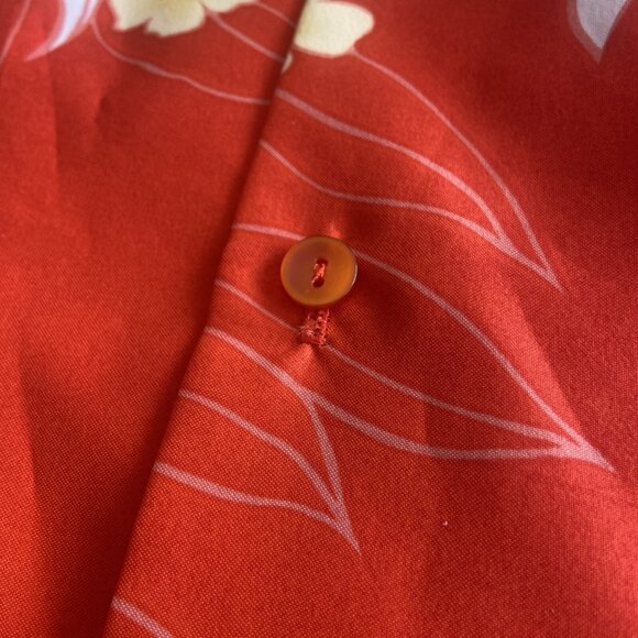 Hilo Hattie Mens Shirt Button Up Medium Hawaiian Red Aloha Hibiscus USA Vintage - Picture 7 of 8